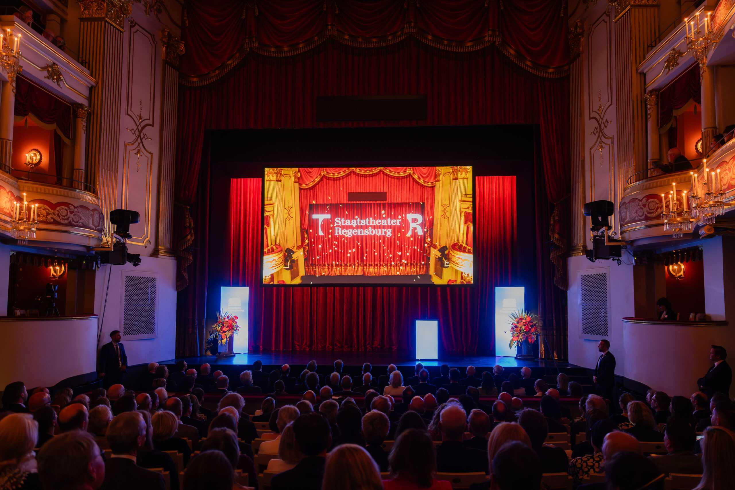 Regensburg hat Bayerisches Staatstheater